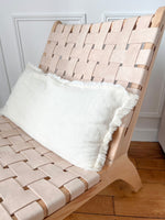 fauteuil en bois et cuir tressé